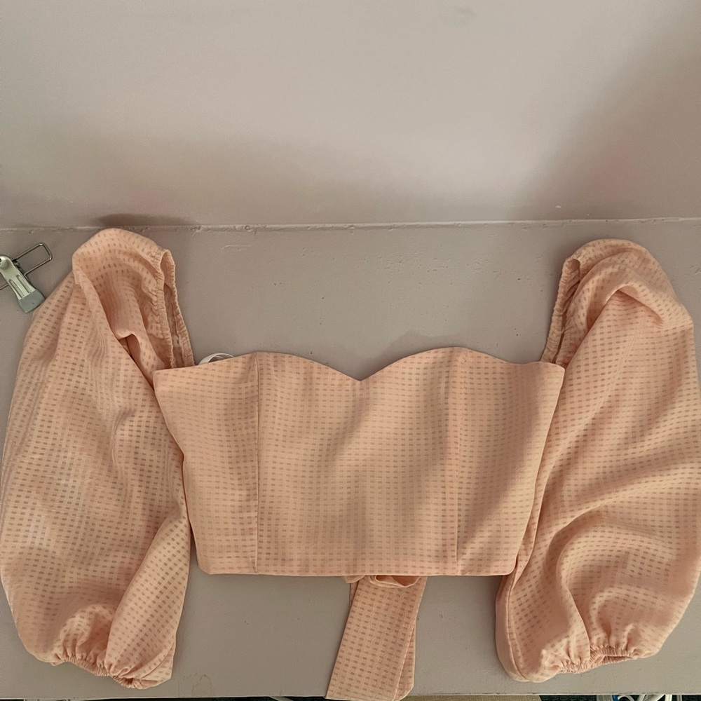 by the way. Off Shoulder Crop Top | Size L